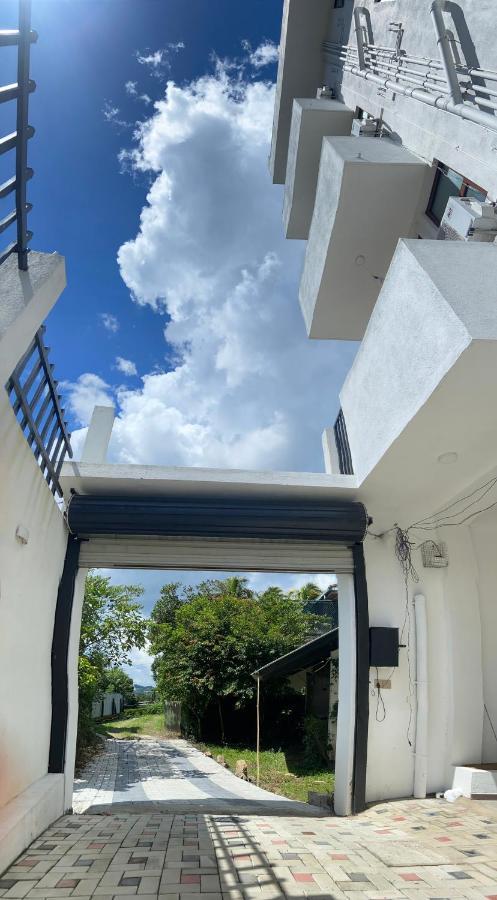 Aurelia Inn Kandy Exterior foto